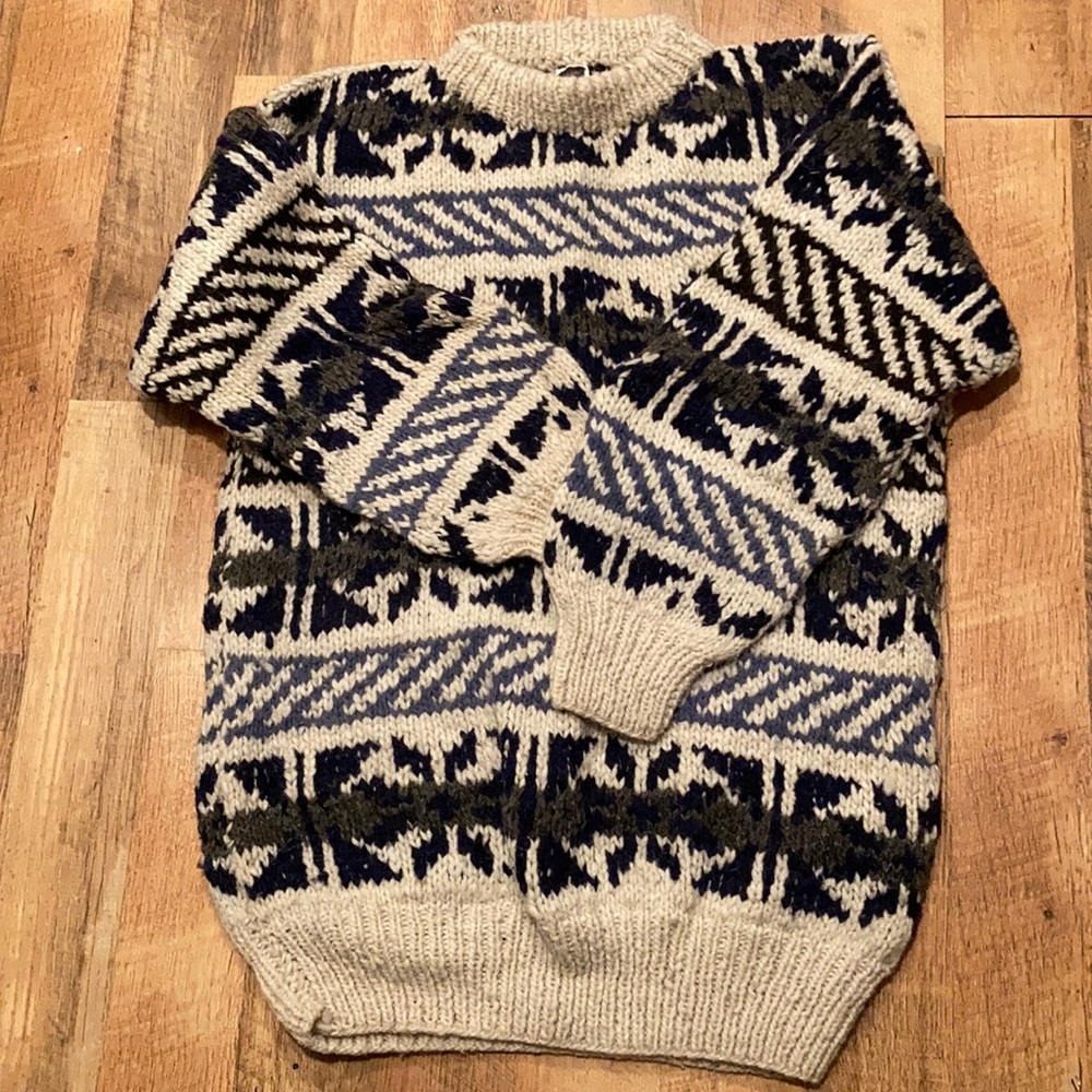Vintage 1980’s Ecuadorian wool sweater